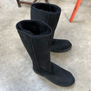 Tall sheepskin boots